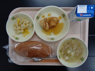 5月23日の学校給食（小学校B献立）の写真