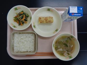 5月8日の学校給食（小学校A献立）の写真