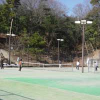 生駒山麓公園　テニスコート