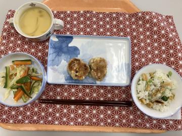 優秀、給食