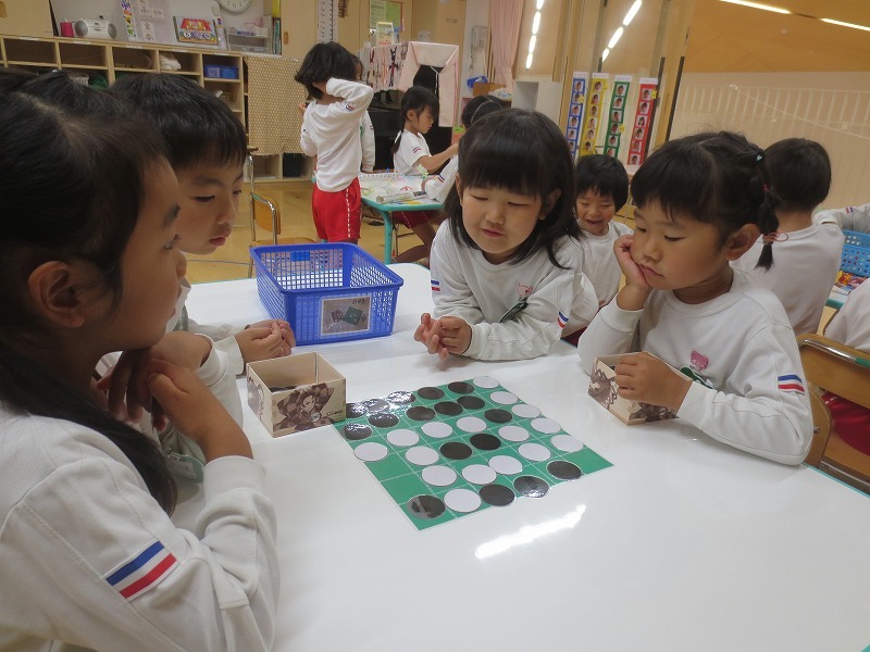 5歳児室内遊びの写真