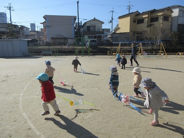 凧揚げ
