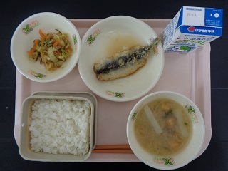 10月27日の学校給食(小学校A献立)の写真