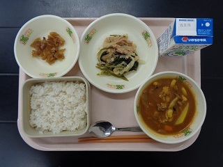 12月13日の学校給食（小学校A献立）の写真