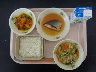 12月15日の学校給食(小学校A献立)の写真