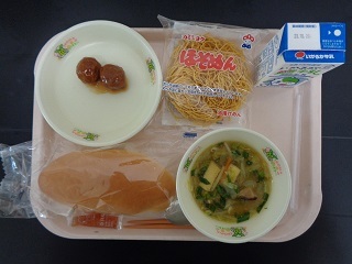 10月12日の学校給食（小学校B献立）の写真