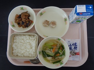 10月27日の学校給食(小学校B献立)の写真