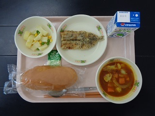 11月9日の学校給食（小学校B献立）の写真