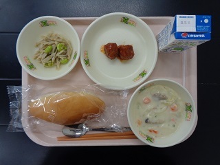 12月2日の学校給食（小学校B献立）の写真