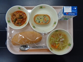 12月9日の学校給食（小学校B献立）の写真