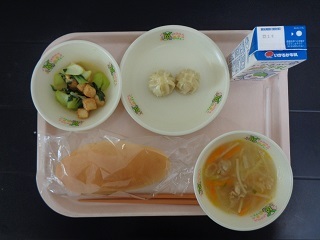 2月1日の学校給食（小学校B献立）の写真