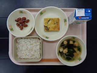 2月25日の学校給食（小学校B献立）の写真