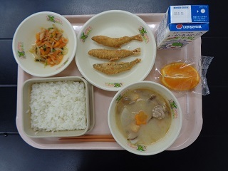 3月4日の学校給食（小学校B献立）の写真