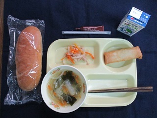 10月5日の学校給食（中）の写真