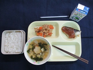 10月6日の学校給食（中）の写真