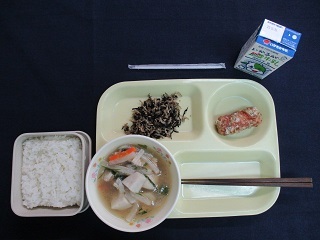 10月8日の学校給食（中）の写真