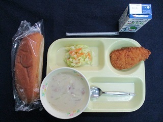 1月13日の学校給食（中）の写真