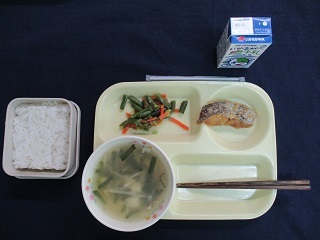 2月7日の学校給食（中）の写真