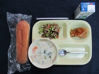 2月17日の学校給食（中）の写真