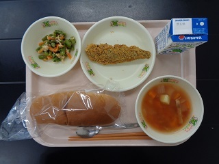 5月12日の学校給食（小学校A献立）の写真