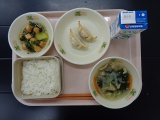 5月16日の学校給食（小学校A献立）の写真