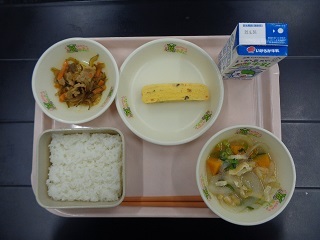 5月23日の学校給食（小学校A献立）の写真