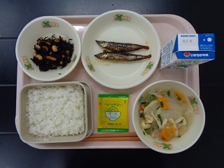 9月2日の学校給食（小学校A献立）の写真