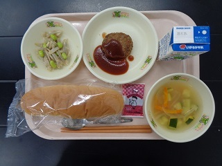 9月15日の学校給食（小学校A献立）の写真