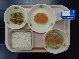 11月7日の学校給食（小学校A献立）の写真