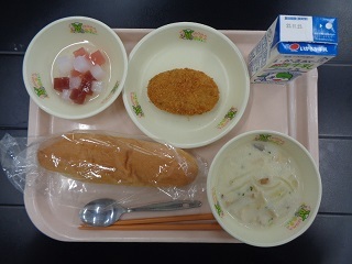 11月15日の学校給食（小学校A献立）の写真