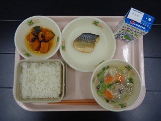12月14日の学校給食（小学校A献立）の写真