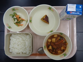 12月16日の学校給食（小学校A献立）の写真