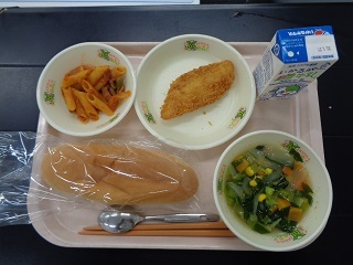 1月19日の学校給食（小学校A献立）の写真