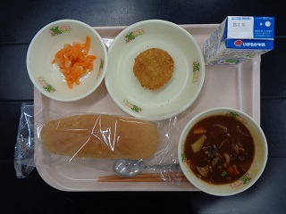 2月2日の学校給食（小学校A献立）の写真