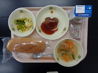2月9日の学校給食（小学校A献立）の写真