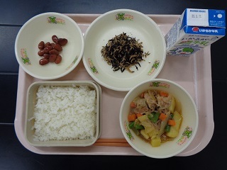 3月6日の学校給食（小学校A献立）の写真