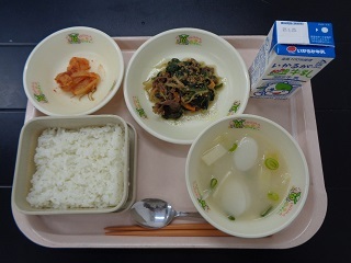 3月15日の学校給食（小学校A献立）の写真