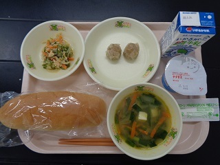 3月16日の学校給食（小学校A献立）の写真