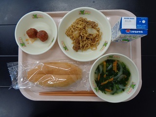 5月12日の学校給食（小学校B献立）の写真