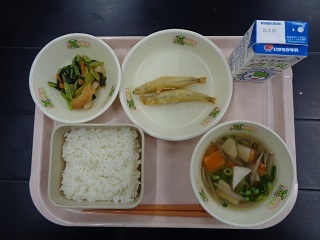 5月18日の学校給食(小学校B献立)の写真