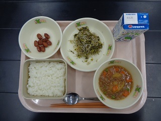 5月23日の学校給食（小学校B献立）の写真