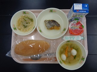 6月28日の学校給食(小学校B献立)の写真