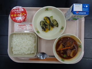 7月15日の学校給食(小学校B献立)の写真