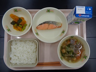 9月30日の学校給食（小学校B献立）の写真