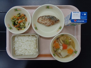 11月18日の学校給食（小学校B献立）の写真