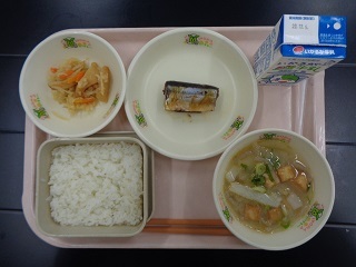 11月28日の学校給食（小学校B献立）の写真
