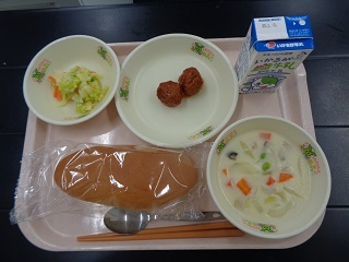 2月7日の学校給食（小学校B献立）の写真