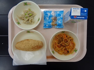 2月9日の学校給食（小学校B献立）の写真