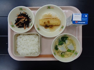 2月15日の学校給食（小学校B献立）の写真