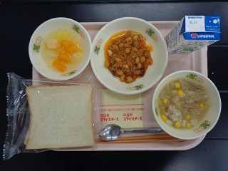 2月28日の学校給食(小学校B献立)の写真